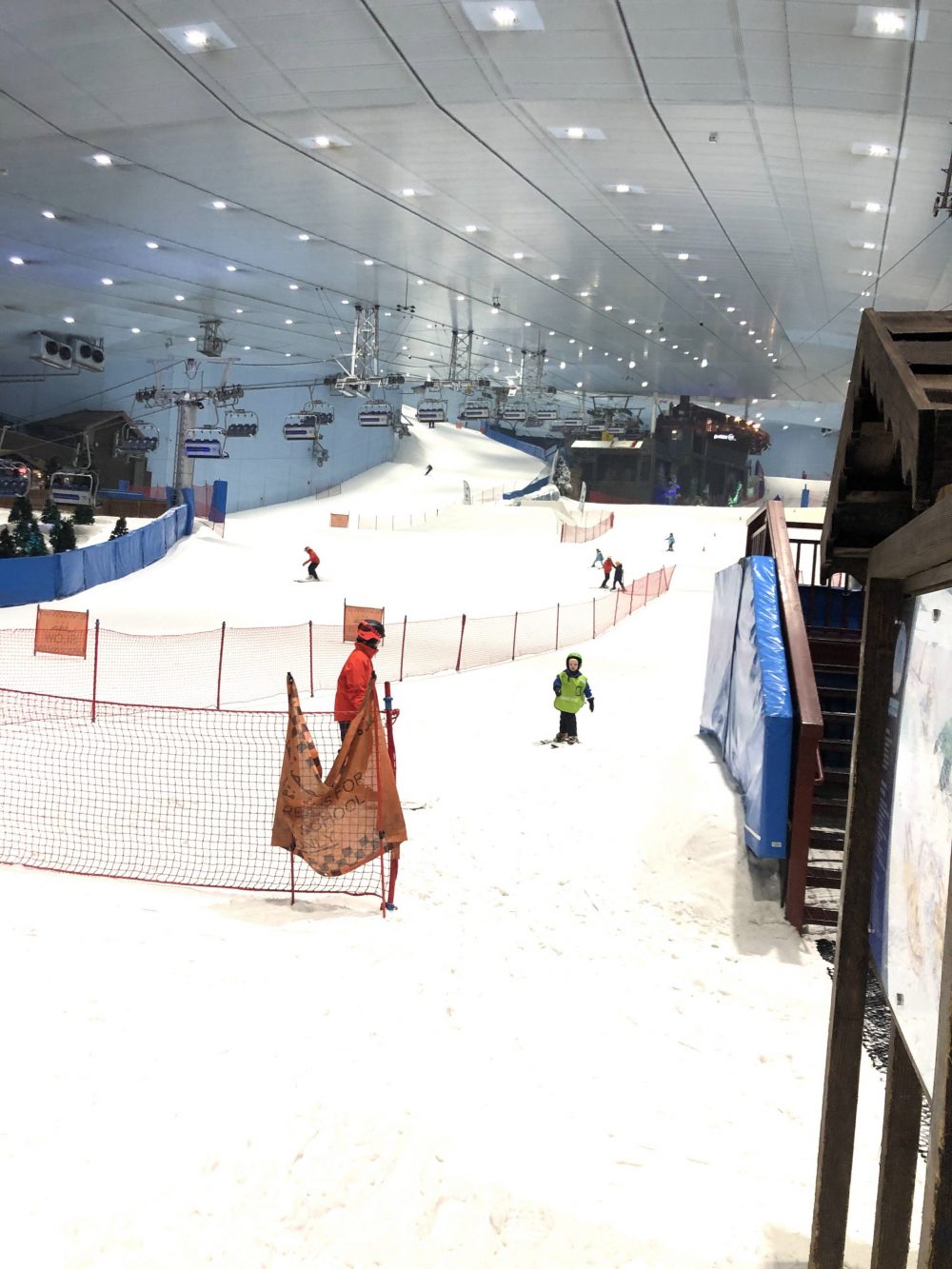 Til Dubai – for at stå på ski (2. af 2)