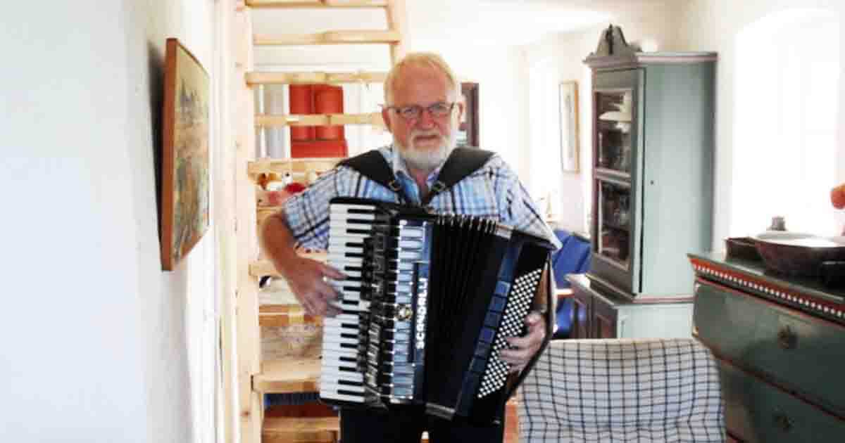 Uggi og harmonikaen 3
